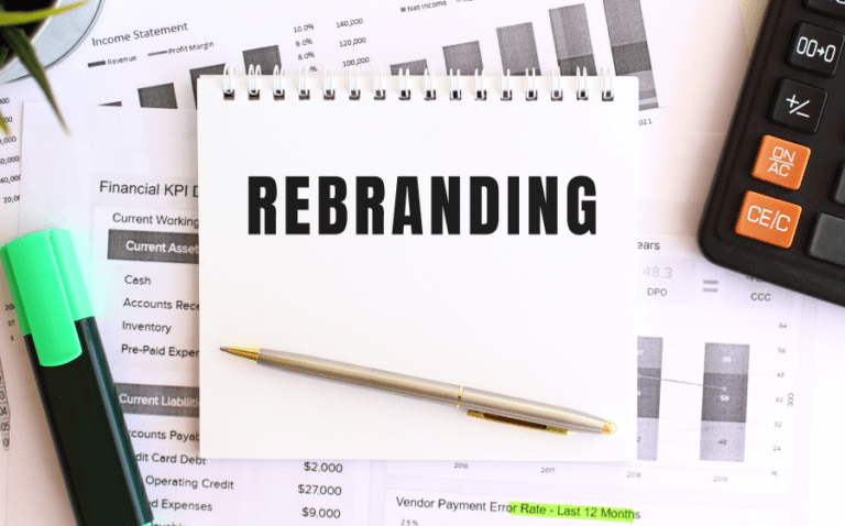 Rebranding to operacja na otwartym sercu. Jak zachować ruch i pozycje w Google?